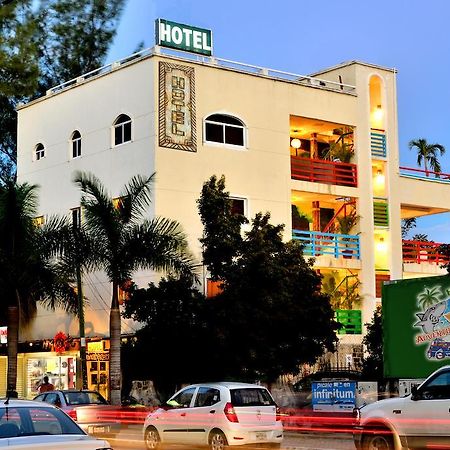 Adventure Experience Hotel Playa del Carmen Kültér fotó
