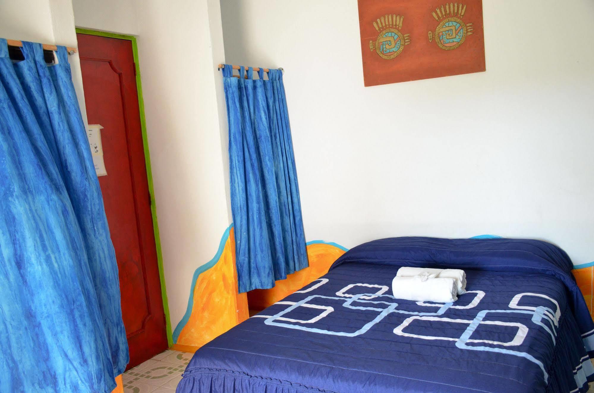 Adventure Experience Hotel Playa del Carmen Kültér fotó